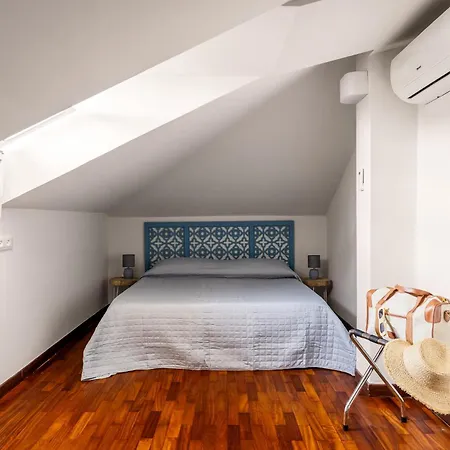 Holidays Sun בית נופש *