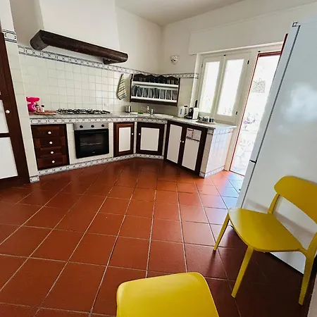 בית נופש Holidays Sun מונדלו